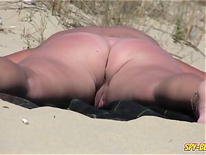 first-timer nudist spycam thick milf Close-Up flick